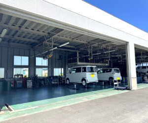 流通団地店外観⑦